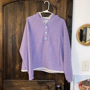Outdoor voices mega fleece size small lilac purple pullover